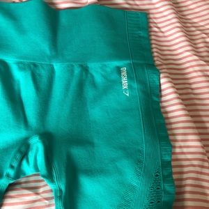 Teal Gymshark Capri (with tag still on)